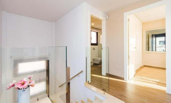 Reventa - 3. Casa indepiende - Torrevieja - Costa Blanca Sur
