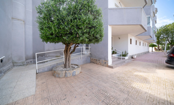 Resale - 1. Apartment / flat - Orihuela Costa - Costa Blanca South