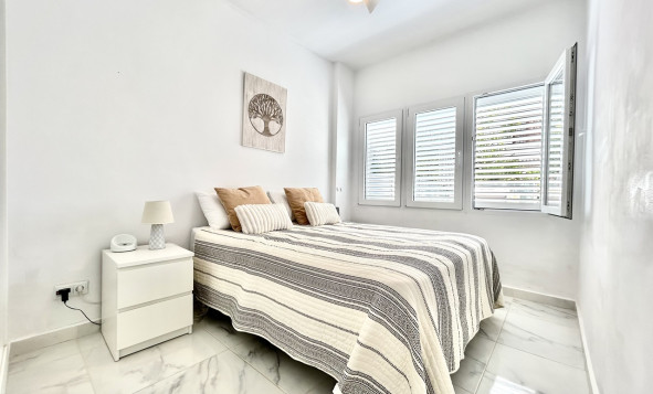 Reventa - 1. Apartamento / piso - La Zenia - Costa Blanca Sur