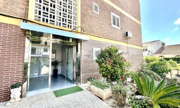 Reventa - 1. Apartamento / piso - La Zenia - Costa Blanca Sur