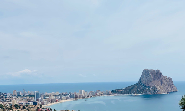 Nieuwbouw woningen - 3. Vrijstaande villa - Calpe - PLAYA COSTA