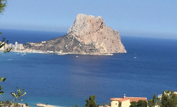 Nieuwbouw woningen - 3. Vrijstaande villa - Calpe - PLAYA COSTA