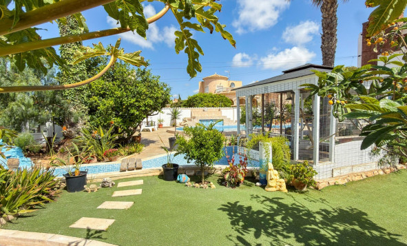 Herverkoop - 3. Vrijstaande villa - Ciudad Quesada - Costa Blanca Zuid