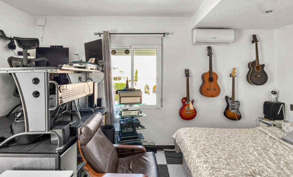 Herverkoop - 3. Vrijstaande villa - Ciudad Quesada - Costa Blanca Zuid