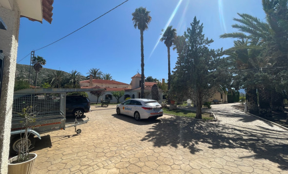 Reventa - 7. Finca - Elda