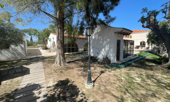 Reventa - 7. Finca - Elda
