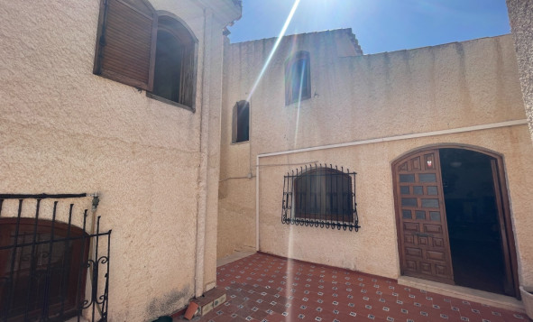 Reventa - 7. Finca - Elda