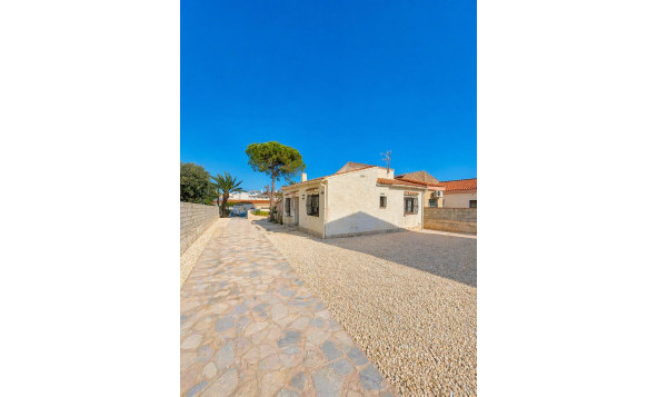 Reventa - 3. Casa indepiende - Torrevieja - Costa Blanca Sur