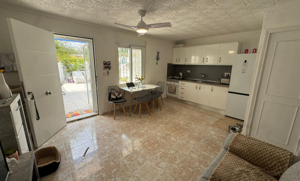 Resale - 1. Apartment / flat - Torrevieja - Costa Blanca South