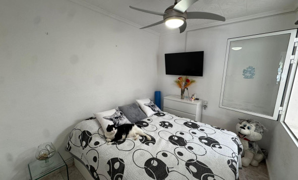 Resale - 1. Apartment / flat - Torrevieja - Costa Blanca South