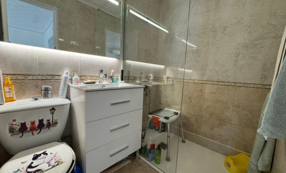 Resale - 1. Apartment / flat - Torrevieja - Costa Blanca South