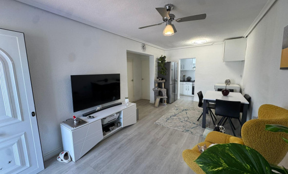 Resale - 1. Apartment / flat - Torrevieja - Costa Blanca South