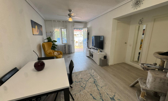 Resale - 1. Apartment / flat - Torrevieja - Costa Blanca South