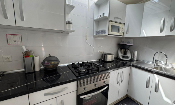 Resale - 1. Apartment / flat - Torrevieja - Costa Blanca South
