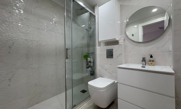 Resale - 1. Apartment / flat - Torrevieja - Costa Blanca South