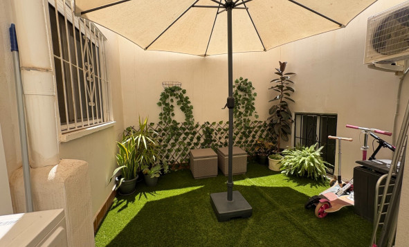 Resale - 1. Apartment / flat - Torrevieja - Costa Blanca South