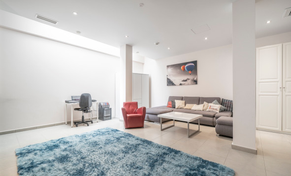 Reventa - 3. Casa indepiende - Torrevieja - Costa Blanca Sur