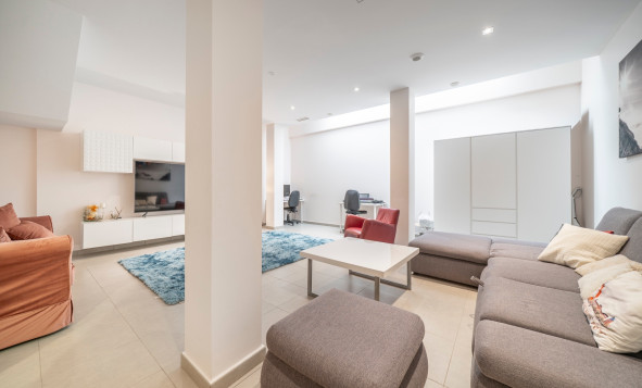 Reventa - 3. Casa indepiende - Torrevieja - Costa Blanca Sur