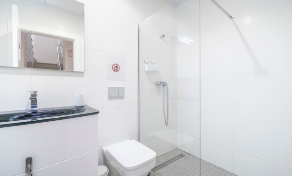 Reventa - 3. Casa indepiende - Torrevieja - Costa Blanca Sur