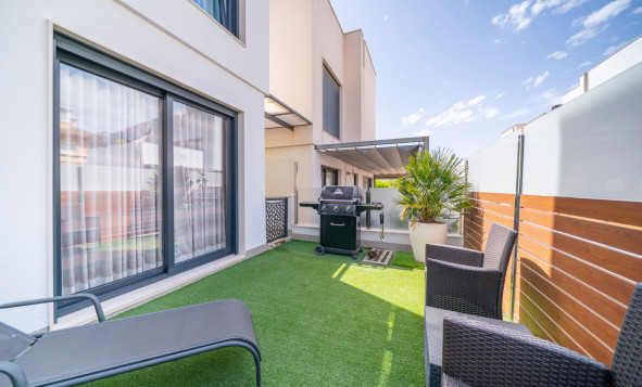 Reventa - 3. Casa indepiende - Torrevieja - Costa Blanca Sur
