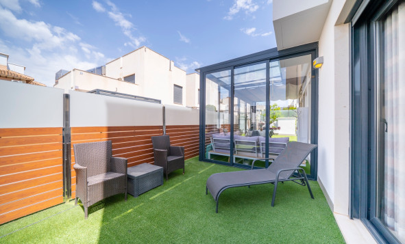 Reventa - 3. Casa indepiende - Torrevieja - Costa Blanca Sur