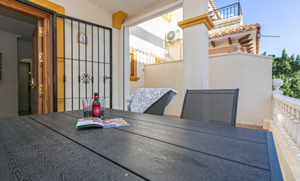 Resale - 4. Semi-detached villa - Playa Flamenca - Costa Blanca South