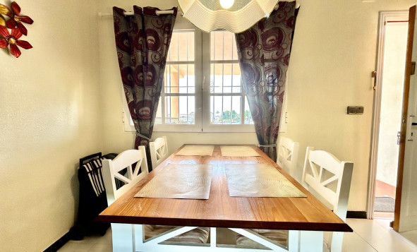 Resale - 1. Apartment / flat - Los Altos - Costa Blanca South