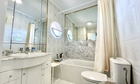Resale - 1. Apartment / flat - Los Altos - Costa Blanca South