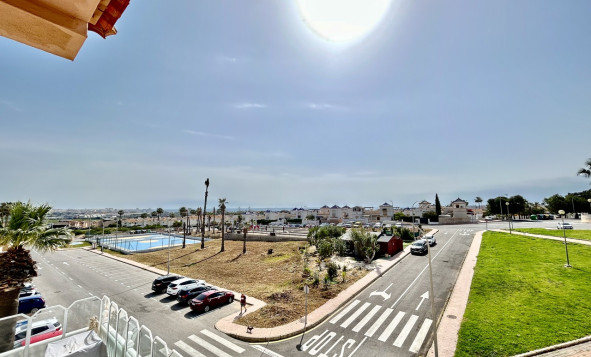 Resale - 1. Apartment / flat - Los Altos - Costa Blanca South