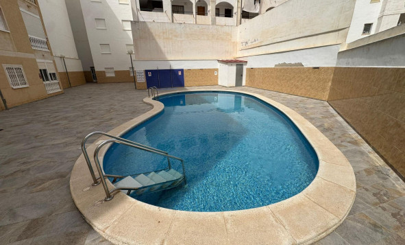 Herverkoop - 1. Appartement / flat - Torrevieja - Costa Blanca Zuid