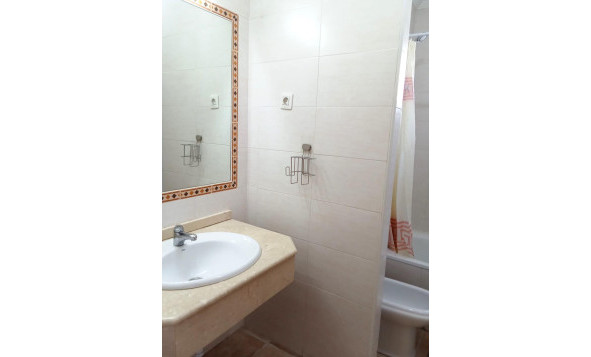 Resale - 1. Apartment / flat - Torrevieja - Costa Blanca South