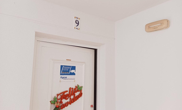 Resale - 1. Apartment / flat - Torrevieja - Costa Blanca South