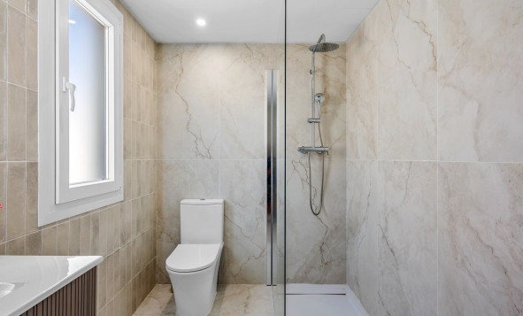 Reventa - 2. Chalet adosado - Alicante - Costa Blanca Norte 