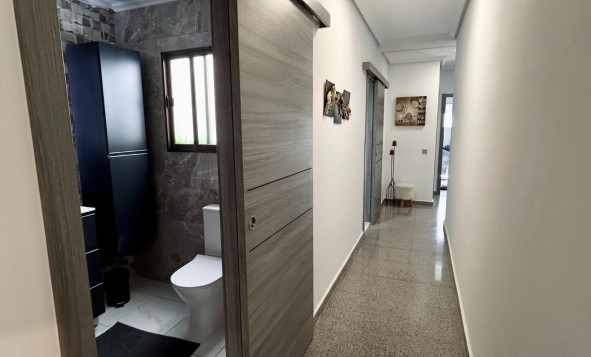 Reventa - 1. Apartamento / piso - Torremendo - Costa Blanca Sur