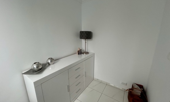 Reventa - 1. Apartamento / piso - Torremendo - Costa Blanca Sur