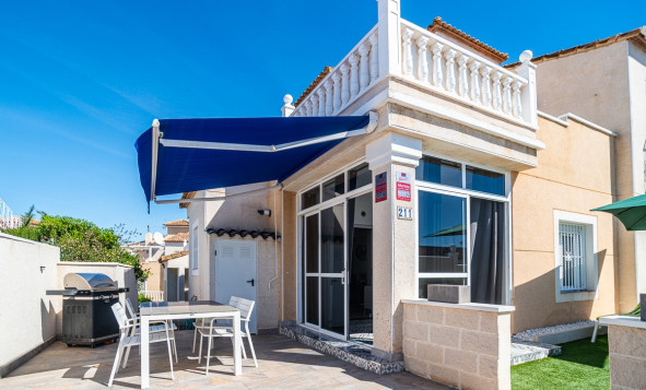 Herverkoop - 3. Vrijstaande villa - Algorfa - ALGORFA
