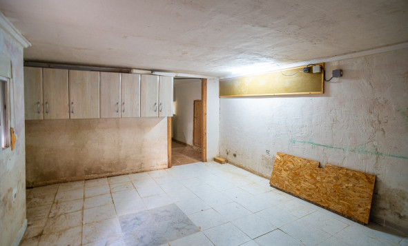 Herverkoop - 3. Vrijstaande villa - Algorfa - ALGORFA