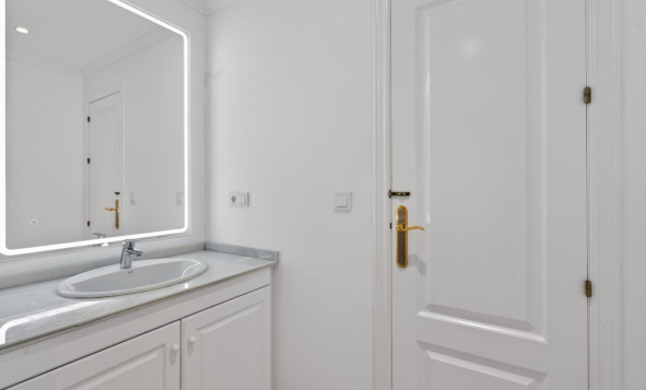 Reventa - 1. Apartamento / piso - Orihuela Costa - Costa Blanca Sur