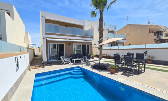 Resale - Villa * - Pilar de la Horadada - Costa Blanca South