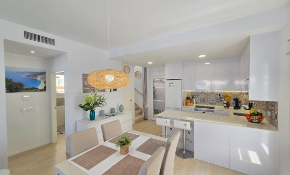Resale - Villa * - Pilar de la Horadada - Costa Blanca South