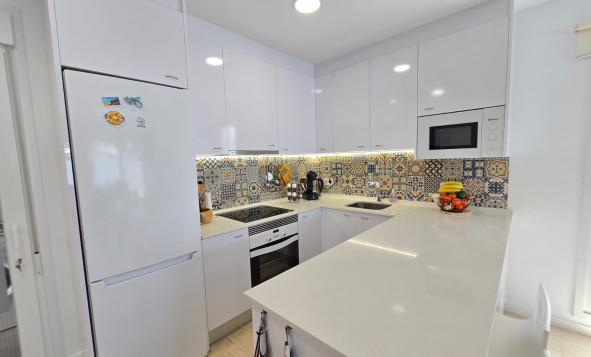 Resale - Villa * - Pilar de la Horadada - Costa Blanca South