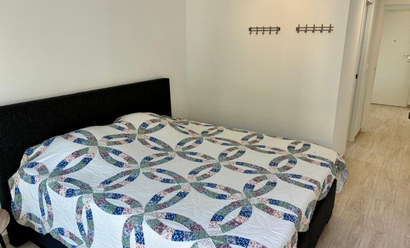 Reventa - 1. Apartamento / piso - Villamartin - Costa Blanca Sur