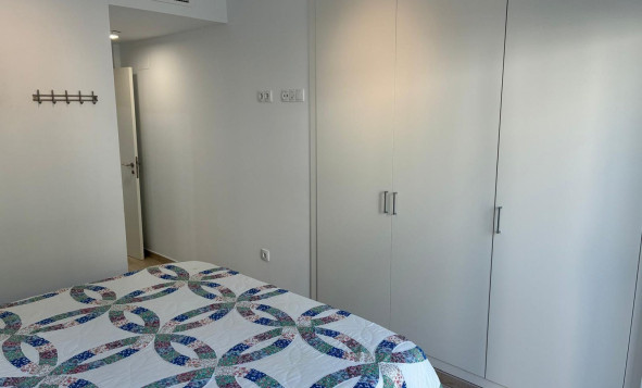 Reventa - 1. Apartamento / piso - Villamartin - Costa Blanca Sur