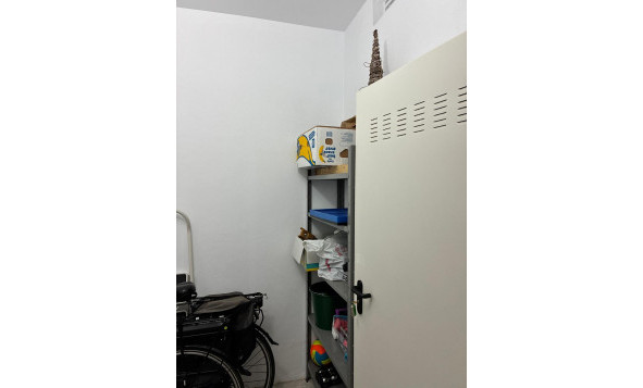 Reventa - 1. Apartamento / piso - Villamartin - Costa Blanca Sur
