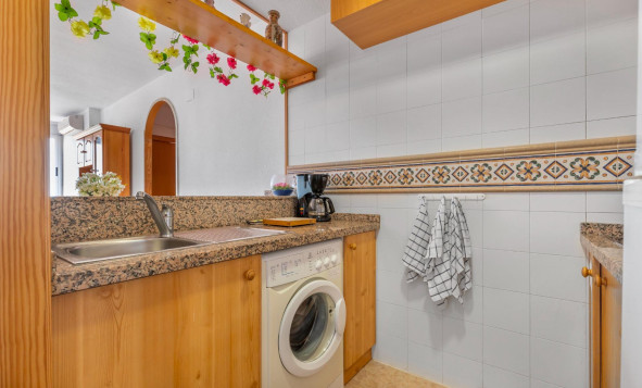 Resale - 1. Apartment / flat - Torrevieja - Costa Blanca South