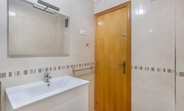 Resale - 1. Apartment / flat - Torrevieja - Costa Blanca South