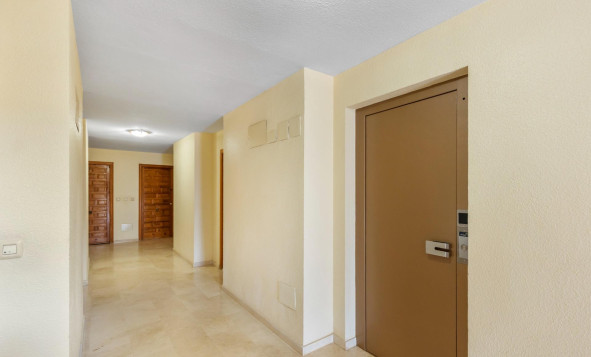 Resale - 1. Apartment / flat - Torrevieja - Costa Blanca South