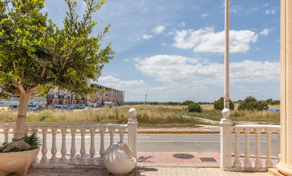 Resale - 1. Apartment / flat - Torrevieja - Costa Blanca South