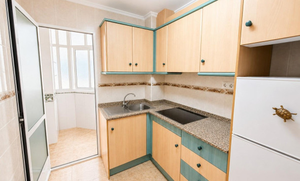 Resale - 1. Apartment / flat - Torrevieja - Costa Blanca South