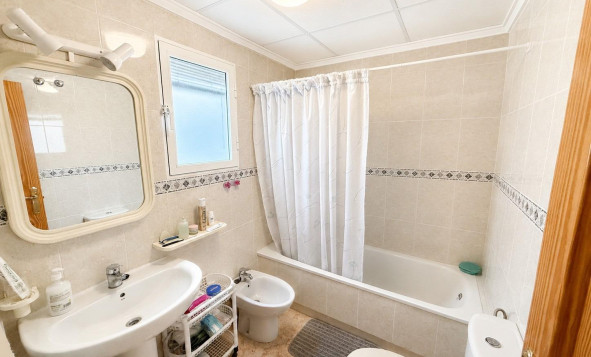 Resale - 1. Apartment / flat - Torrevieja - Costa Blanca South